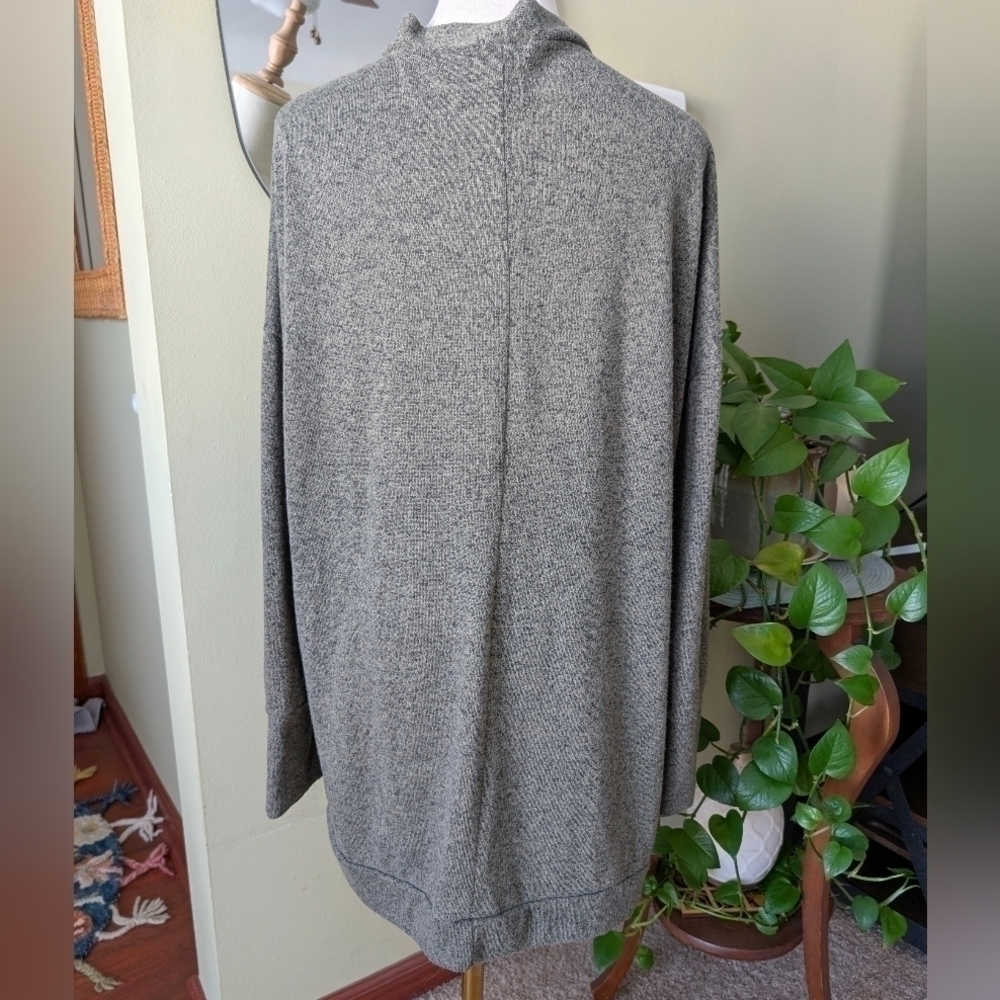 Rue21 Women's Size XL Gray Open Front Cardigan Sweater - Picture 4 of 10